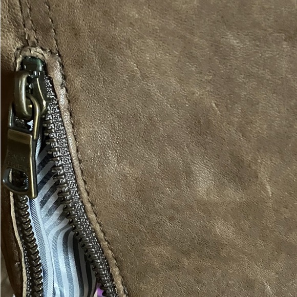 VINTAGE DISTRESSED BANANA REPUBLIC leather jacket - Picture 5 of 14